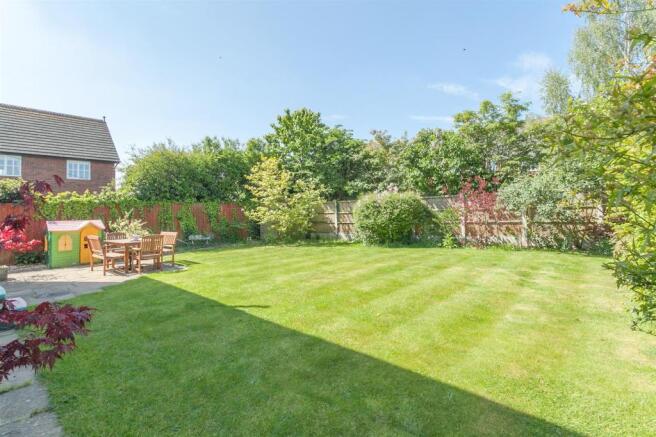 Garden 1.jpg