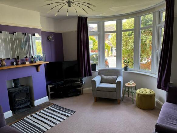Lounge.jpg