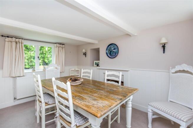 Dining Room.jpg