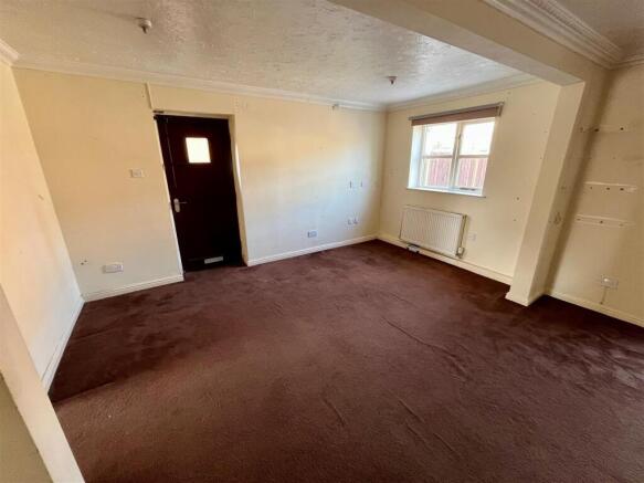 3 bed Detached for sale Image 4