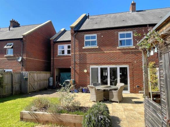 Rear Elevation & Garden
