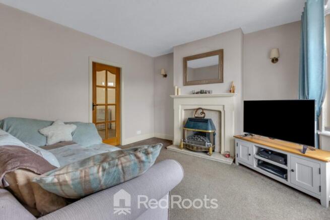 3 bed Semi-Detached for sale Image 9