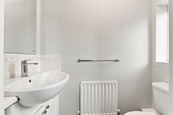 3 bed Semi-Detached for sale Image 12