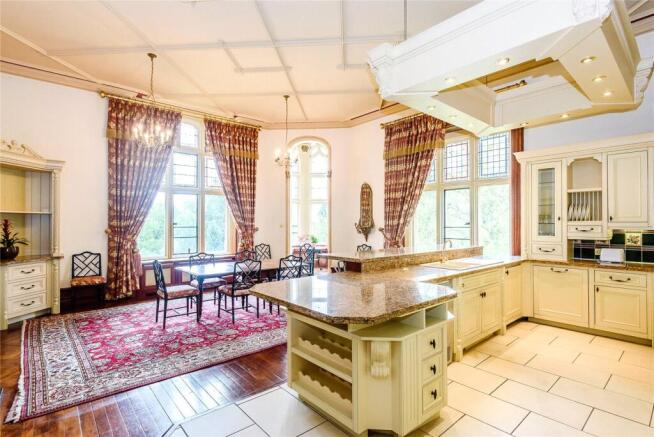 Kitchen/Dining Room