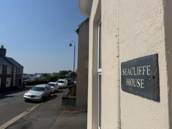 4 Seacliffe House-6.jpg