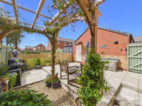 3 bed Detached for sale Image 9
