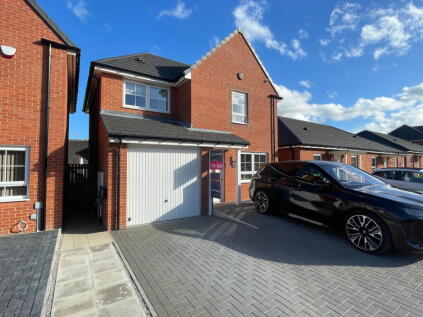 Cruck Barn Road, Penistone