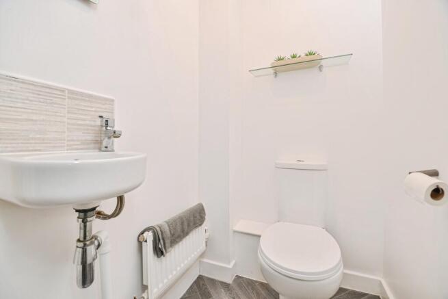 3 bed Not Specified for sale Image 6