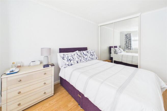 3 bed Semi-Detached for sale Image 10
