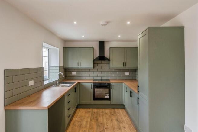 3 bed Detached Bungalow for sale Image 6