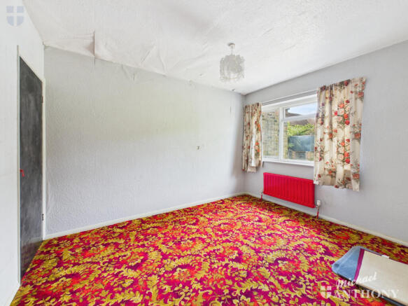 CAM03852G0-PR0255-STILL001