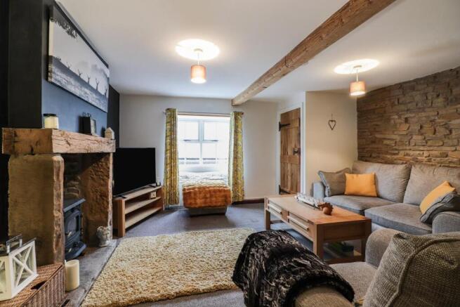 2 bed Cottage for sale Image 8