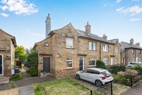 33 Chesser Grove, Edinburgh, EH14 1SZ
