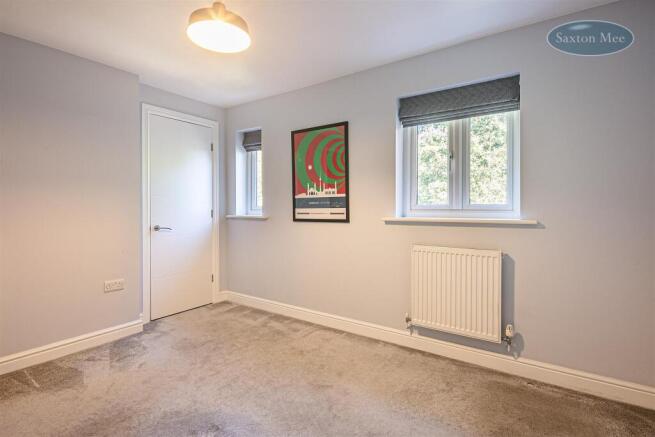 4 bed Detached for sale Image 10