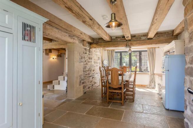 Overfield Lodge Kitchen Dining Room-5.jpg