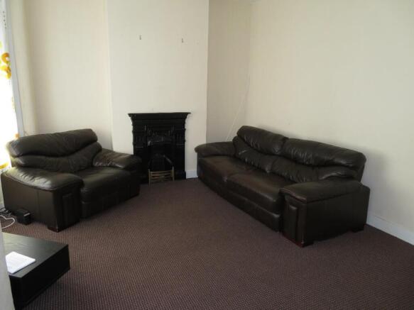 8a Oakfield Road NEW (2).JPG