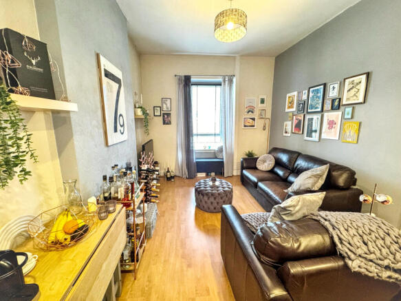 Lounge 1
