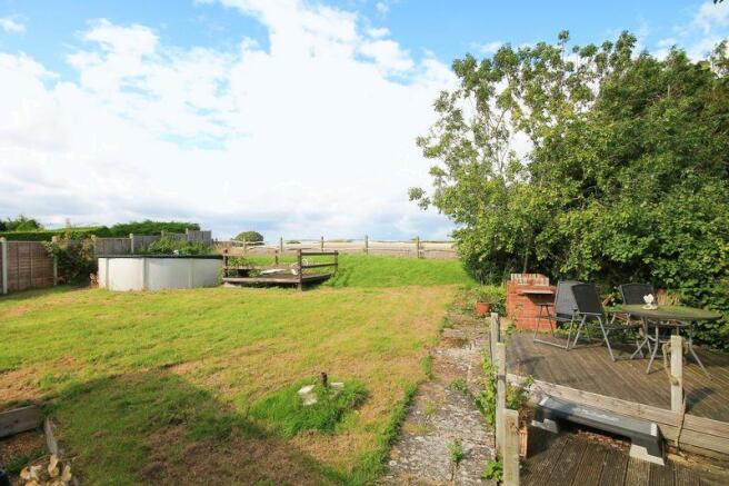 Garden & View