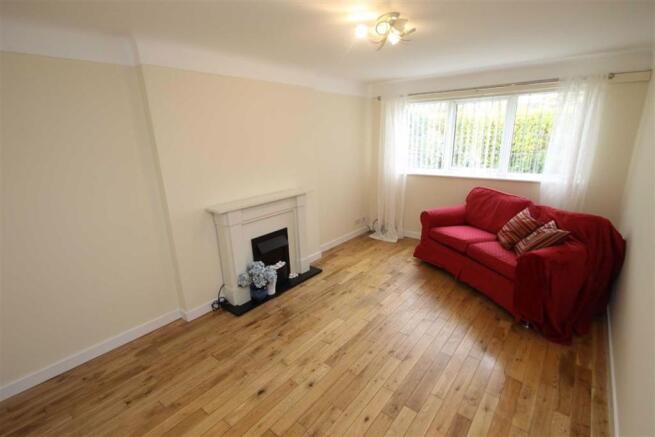 SITTING ROOM