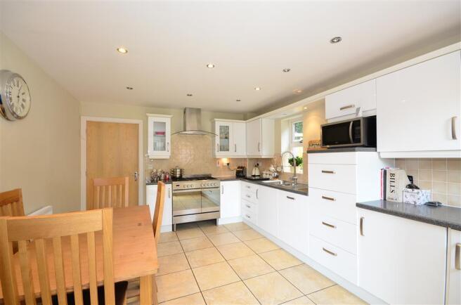 Kitchen/Breakfast Room