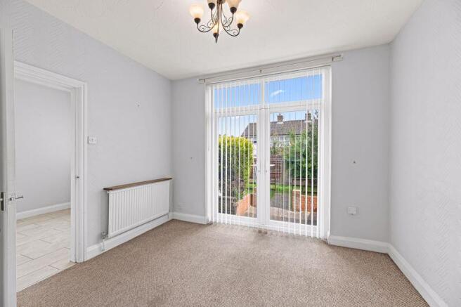 Knutsford Road, Grappenhall photo 4