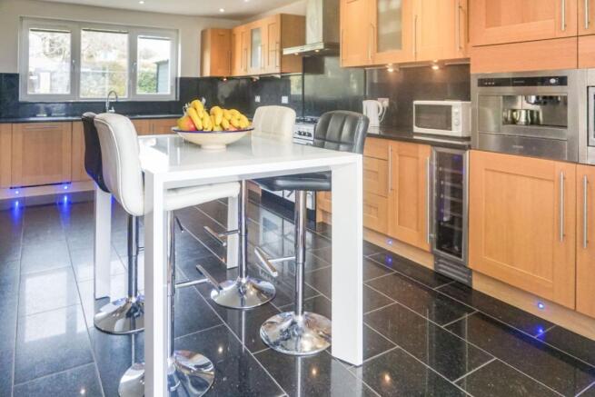 Kitchen/Breakfast