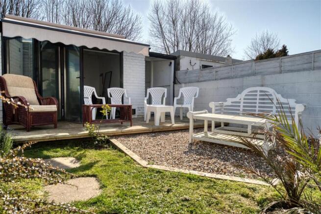 4 bed Terraced for sale Image 4