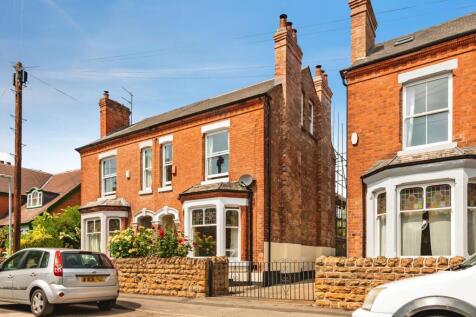 North Road, West Bridgford, Nottingham, Nottinghamshire, NG2