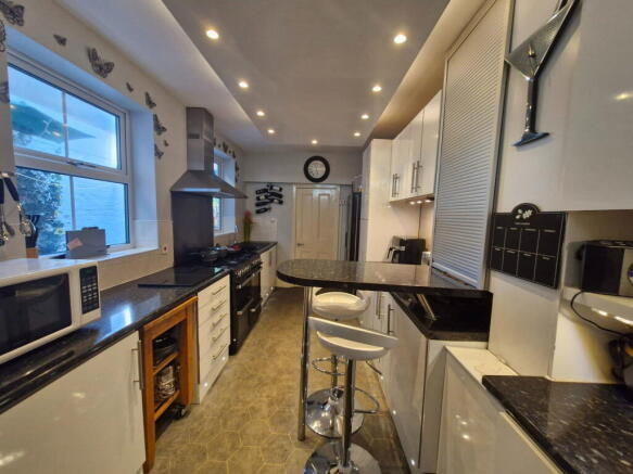 6 bed Terraced for sale Image 12