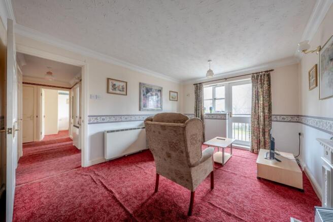 2 bed Flat for sale Image 6