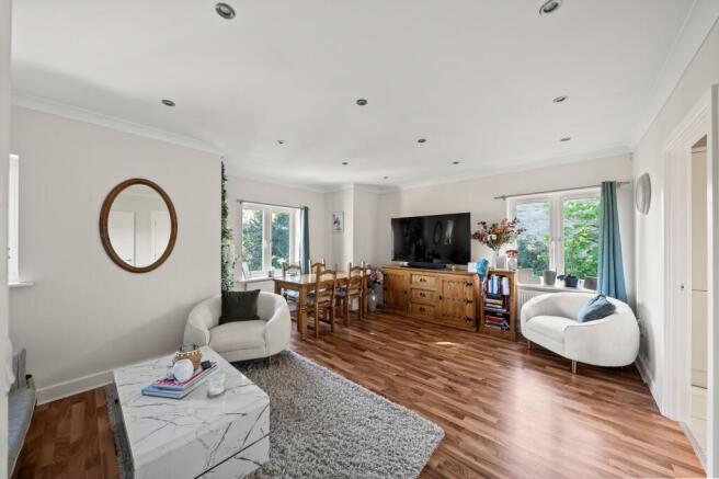 Living/Dining Room