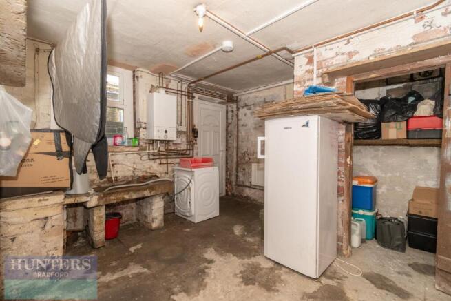 2 bed House to rent Image 11