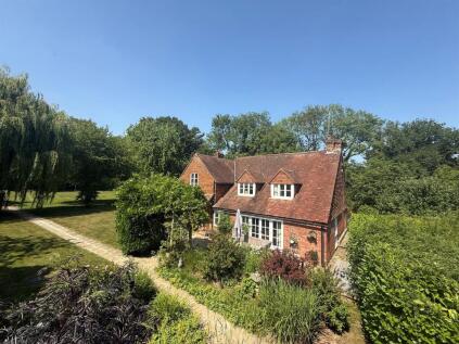 Eggpie Lane, Hildenborough - With five acres
