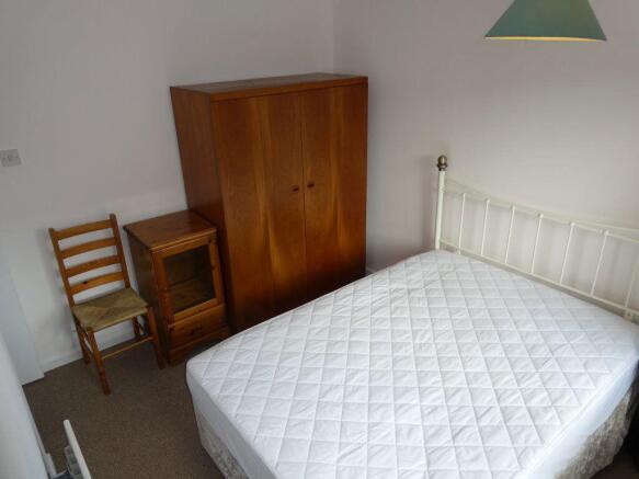 4 bed Terraced to rent Image 10
