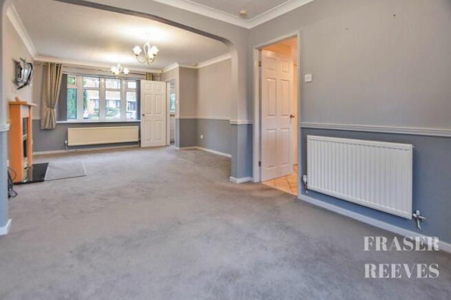 LIVING / DINING ROOM
