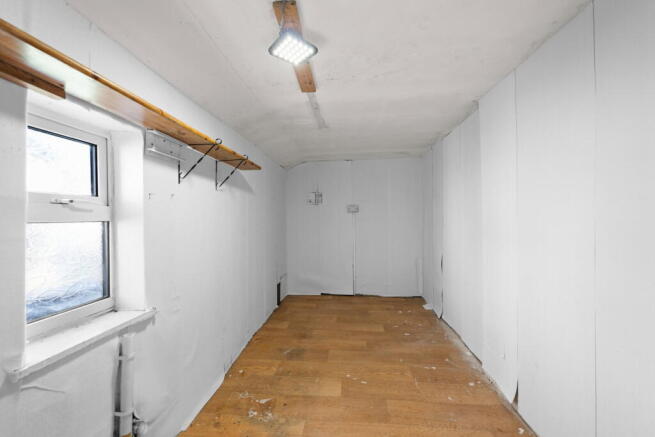 2 bed Terraced for sale Image 10
