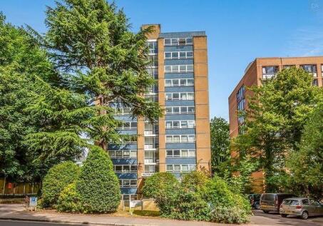 Flat 30 Hilltop House, 117 Hornsey Lane, Highgate, London, N6 5NW
