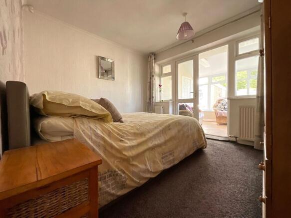 3 bed Detached for sale Image 11