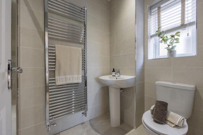 4 bed Detached for sale Image 6