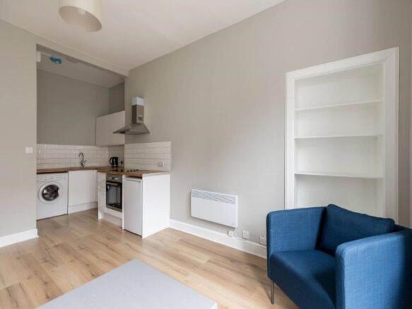 49288_LyneStreet_004