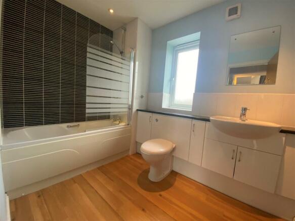 4 Boughton Wharf