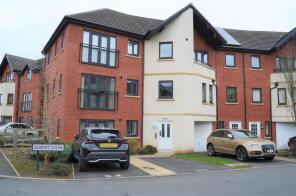 16, Aldeney Close, Dudley DY1 4AJ