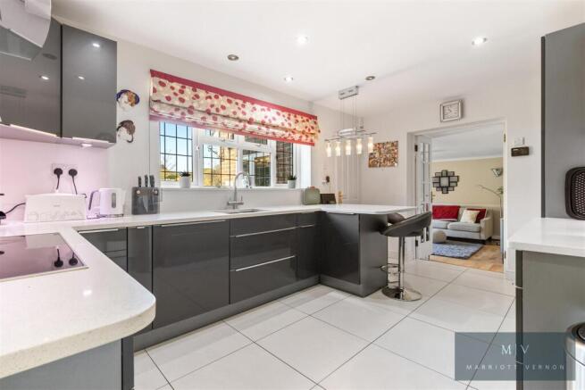 Winchelsey Rise 10 MV-7.jpg