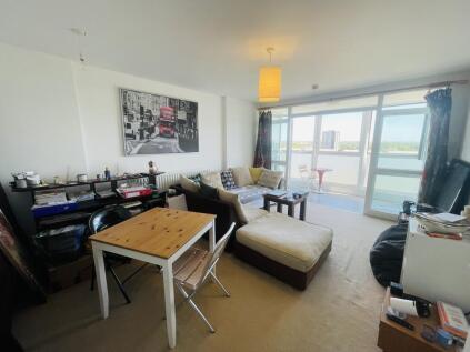 Nolan Way, London, E5