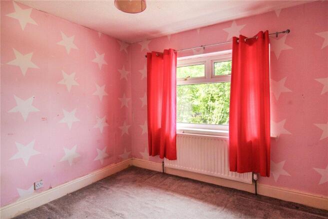 4 bed Detached for sale Image 10