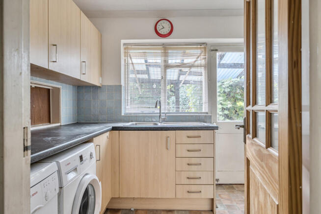 1357959-16-68d2ba...