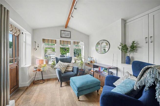 5 bed Barn Conversion for sale Image 10