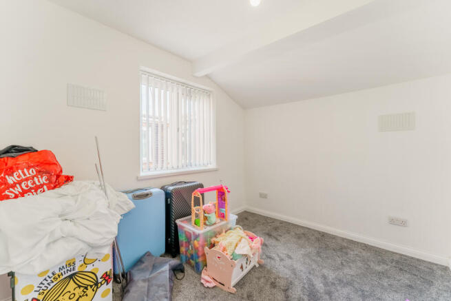 6 bed Block of Apartments for sale Image 6