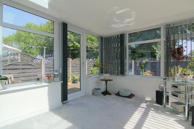 2 bed Semi-Detached for sale Image 8