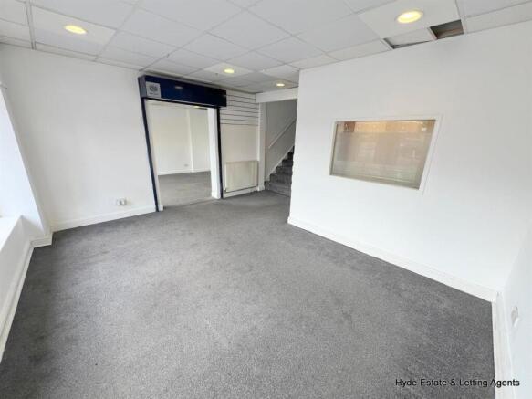 WhatsApp Image 2025-09-04 at 16.33.16 (4).jpg